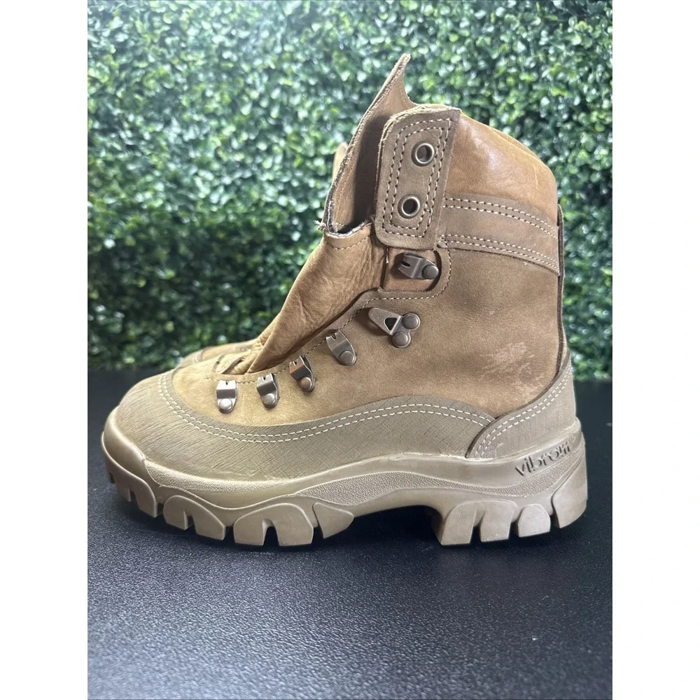Belleville Gore-Tex Military Boots Water Proof Cold Weather 4.5 W